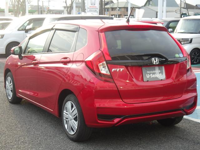 フィット １３Ｇ・Ｆコンフォートエディション　純正ナビＶＸＭ－１９４ＶＦｉ　ＥＴＣ　シートヒーター　衝突軽減ブレーキ　バックモニター　クルーズコントロール　ハロゲンヘッドライト（9枚目）