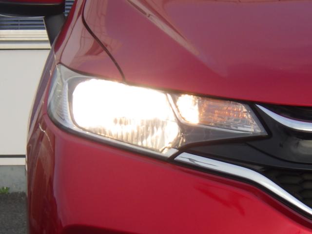 フィット １３Ｇ・Ｆコンフォートエディション　純正ナビＶＸＭ－１９４ＶＦｉ　ＥＴＣ　シートヒーター　衝突軽減ブレーキ　バックモニター　クルーズコントロール　ハロゲンヘッドライト（11枚目）