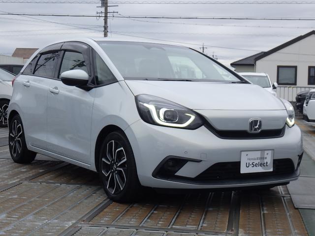 フィット ホーム　純正９インチナビＶＸＵ－２１５ＦＴｉ　ＥＴＣ　バックモニター　ＬＥＤヘッドライト　衝突軽減ブレーキ　Ｂｌｕｅｔｏｏｔｈ接続可（5枚目）