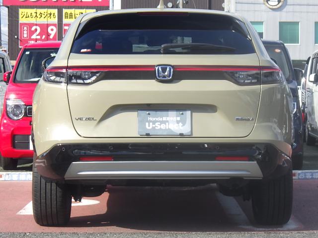 ヴェゼル ｅ：ＨＥＶＺ　ホンダコネクトナビ　前後純正ドラレコ　ＥＴＣ　シートヒーター　衝突軽減ブレーキ　パワーテールゲート　Ｂｌｕｅｔｏｏｔｈ接続可（8枚目）