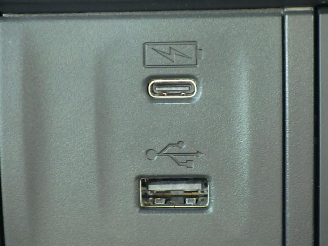 Ｎ－ＢＯＸカスタム ターボ　純正８インチナビＶＸＭ－２４５ＺＦＥｉ　純正ドラレコ　ＥＴＣ　両側電動スライドドア　衝突軽減ブレーキ　バックモニター　シートヒーター　ＬＥＤヘッドライト（19枚目）