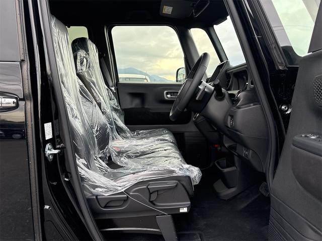 Ｎ－ＢＯＸカスタム ターボ　届出済未使用車　ターボ車　ホンダセンシング　両側パワースライドドア　前席シートヒーター　ハーフレザーシート　バックカメラ　ＬＥＤヘッドライト　ＡＣＣ　純正アルミ　オートハイビーム　スマートキー２個（17枚目）