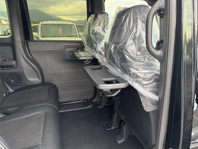 Ｎ－ＢＯＸカスタム ターボ　届出済未使用車　ターボ車　ホンダセンシング　両側パワースライドドア　前席シートヒーター　ハーフレザーシート　バックカメラ　ＬＥＤヘッドライト　ＡＣＣ　純正アルミ　オートハイビーム　スマートキー２個（35枚目）
