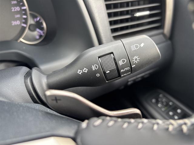 ＲＸ ＲＸ３００　バージョンＬ　セーフティセンス　純正ナビ　地デジＴＶ　ＢＴ　パノラミックビューモニター　ＥＴＣ２．０　ＨＵＤ　パワーバックドア　後席モニタ　ＢＳＭ　ＭＯＰ２０インチＡＷ　シートヒーター　ベンチレーション　本革シート（33枚目）