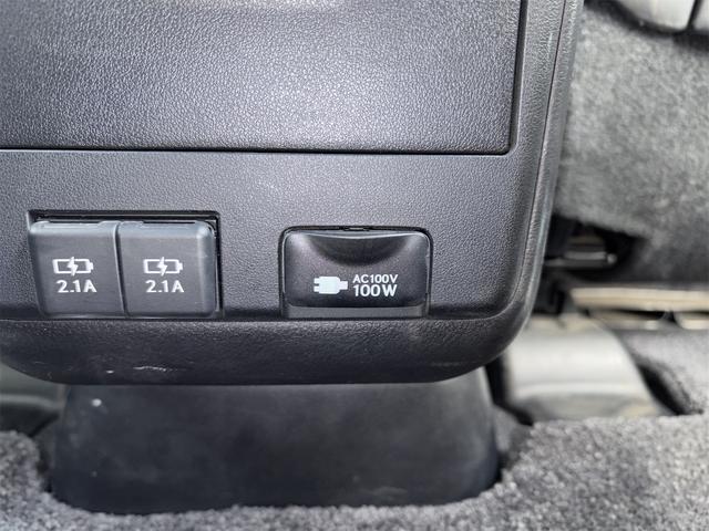 ＲＸ ＲＸ３００　バージョンＬ　セーフティセンス　純正ナビ　地デジＴＶ　ＢＴ　パノラミックビューモニター　ＥＴＣ２．０　ＨＵＤ　パワーバックドア　後席モニタ　ＢＳＭ　ＭＯＰ２０インチＡＷ　シートヒーター　ベンチレーション　本革シート（46枚目）