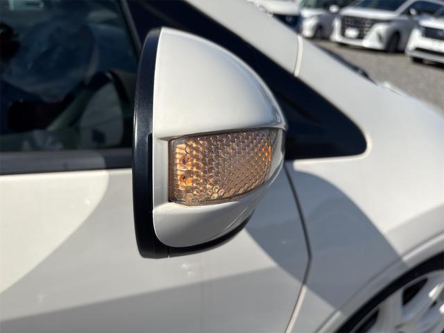 シビック タイプR ユーロ 6速ミッション車 タイプR専用シート HIDヘッドライト フォグライト 純正18インチアルミ キーレス プッシュスタート コーナーセンサー VSA(13枚目)