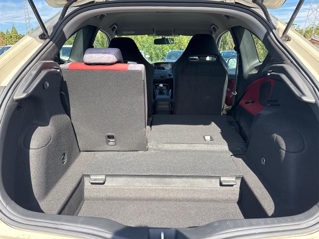 シビック タイプR ユーロ 6速ミッション車 タイプR専用シート HIDヘッドライト フォグライト 純正18インチアルミ キーレス プッシュスタート コーナーセンサー VSA(19枚目)