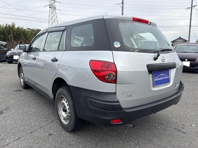 NV150AD VE 4WD エマージェンシーブレーキ Panasonicナビ Bluetooth 100Vコンセント付 キーレス バックカメラ ETC ドラレコ(8枚目)