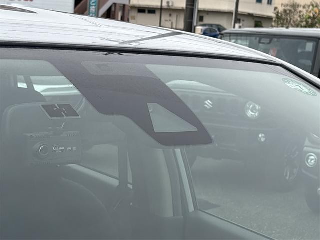 NV150AD VE 4WD エマージェンシーブレーキ Panasonicナビ Bluetooth 100Vコンセント付 キーレス バックカメラ ETC ドラレコ(12枚目)