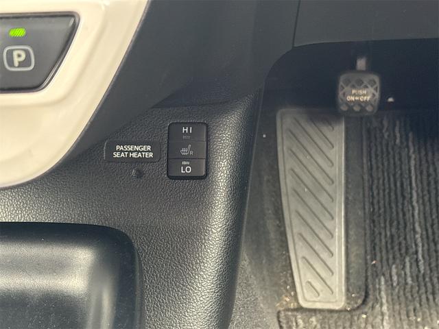 プリウス Ｓツーリングセレクション　セーフティセンス　純正９インチナビ　フルセグＴＶ　Ｂｌｕｅｔｏｏｔｈ　バックカメラ　ＥＴＣ　クルコン　ＬＥＤヘッドライト　前席シートヒーター　前後ドラレコ　レザーシート　純正アルミ　スマートキー２個（28枚目）