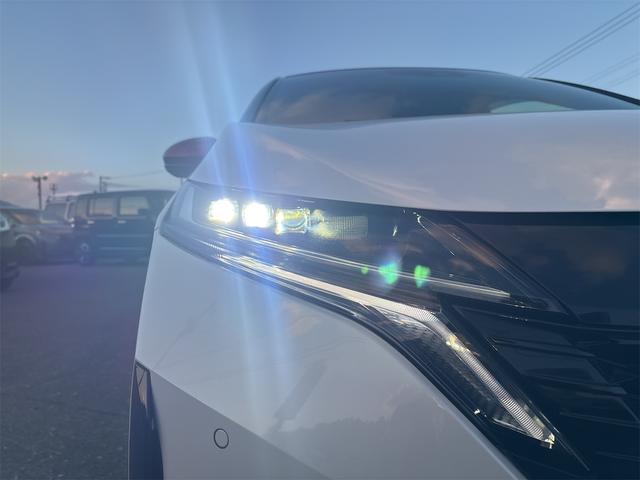 オーラ ニスモ　エマージェンシーブレーキ　純正９インチナビ　地デジＴＶ　ＢＴ　アラウンドビューモニター　プロパイロット　デジタルインナーミラー　ドラレコ　ＥＴＣ２．０　ワイヤレス充電　前席シート＆ステアリングヒーター（11枚目）