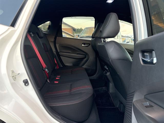 オーラ ニスモ　エマージェンシーブレーキ　純正９インチナビ　地デジＴＶ　ＢＴ　アラウンドビューモニター　プロパイロット　デジタルインナーミラー　ドラレコ　ＥＴＣ２．０　ワイヤレス充電　前席シート＆ステアリングヒーター（23枚目）