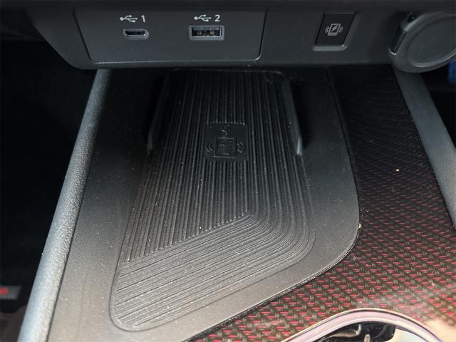 オーラ ニスモ　エマージェンシーブレーキ　純正９インチナビ　地デジＴＶ　ＢＴ　アラウンドビューモニター　プロパイロット　デジタルインナーミラー　ドラレコ　ＥＴＣ２．０　ワイヤレス充電　前席シート＆ステアリングヒーター（35枚目）