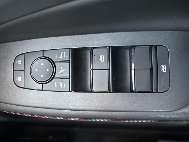 オーラ ニスモ　エマージェンシーブレーキ　純正９インチナビ　地デジＴＶ　ＢＴ　アラウンドビューモニター　プロパイロット　デジタルインナーミラー　ドラレコ　ＥＴＣ２．０　ワイヤレス充電　前席シート＆ステアリングヒーター（40枚目）