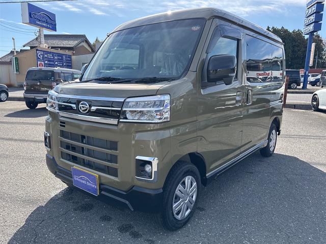 アトレー ＲＳ　届出済未使用車　４ＷＤ　ターボ車　両側パワースライドドア　バックカメラ　ＬＥＤヘッド＆フォグ　クルコン　オーバーヘッドシェルフ　プッシュスタート　スマートキー　純正マット　純正バイザー（2枚目）