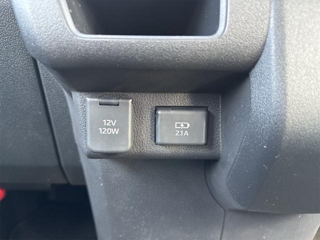 アトレー ＲＳ　届出済未使用車　４ＷＤ　ターボ車　両側パワースライドドア　バックカメラ　ＬＥＤヘッド＆フォグ　クルコン　オーバーヘッドシェルフ　プッシュスタート　スマートキー　純正マット　純正バイザー（29枚目）