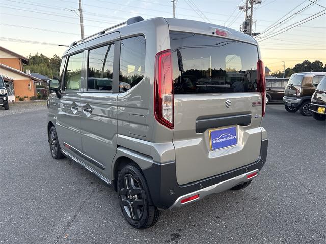 スペーシアギア ハイブリッドＸＺ　スズキセーフティサポート　全方位モニター付９インチナビ　地デジＴＶ　Ｂｌｕｅｔｏｏｔｈ　ＨＵＤ　ＥＴＣ　ルーフレール　シート＆ハンドルヒーター　両側電動スライドドア　ＬＥＤヘッド＆フォグ　スマートキー（8枚目）