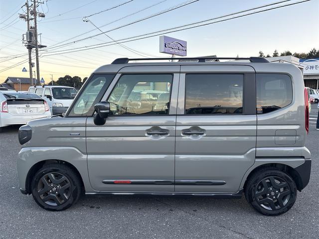 スペーシアギア ハイブリッドＸＺ　スズキセーフティサポート　全方位モニター付９インチナビ　地デジＴＶ　Ｂｌｕｅｔｏｏｔｈ　ＨＵＤ　ＥＴＣ　ルーフレール　シート＆ハンドルヒーター　両側電動スライドドア　ＬＥＤヘッド＆フォグ　スマートキー（9枚目）