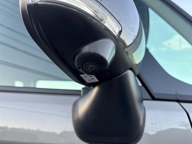 スペーシアギア ハイブリッドＸＺ　スズキセーフティサポート　全方位モニター付９インチナビ　地デジＴＶ　Ｂｌｕｅｔｏｏｔｈ　ＨＵＤ　ＥＴＣ　ルーフレール　シート＆ハンドルヒーター　両側電動スライドドア　ＬＥＤヘッド＆フォグ　スマートキー（16枚目）