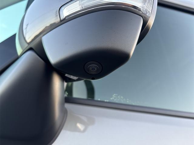 スペーシアギア ハイブリッドＸＺ　スズキセーフティサポート　全方位モニター付９インチナビ　地デジＴＶ　Ｂｌｕｅｔｏｏｔｈ　ＨＵＤ　ＥＴＣ　ルーフレール　シート＆ハンドルヒーター　両側電動スライドドア　ＬＥＤヘッド＆フォグ　スマートキー（18枚目）