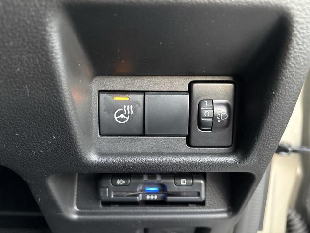 スペーシアギア ハイブリッドＸＺ　スズキセーフティサポート　全方位モニター付９インチナビ　地デジＴＶ　Ｂｌｕｅｔｏｏｔｈ　ＨＵＤ　ＥＴＣ　ルーフレール　シート＆ハンドルヒーター　両側電動スライドドア　ＬＥＤヘッド＆フォグ　スマートキー（37枚目）