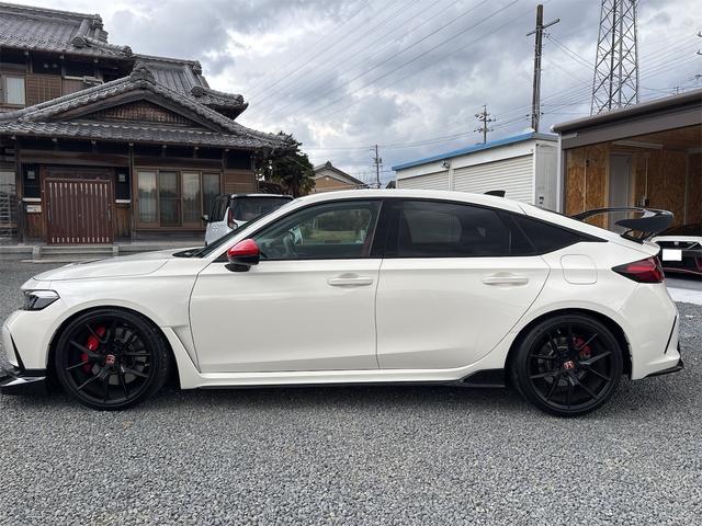 シビック タイプR 委託販売 無限フロントスポイラー SPOONプログレッシブスプリング ガレージ保管 ワンオーナー 禁煙車 ホンダセンシング HondaLogR 純正コネクトディスプレー ETC2.0 BSI ACC(9枚目)