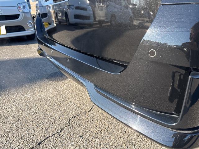 セレナ ハイウェイスターＶ　エマージェンシーブレーキ　純正１０インチナビ　フルセグＴＶ　ＢＴ　ＤＶＤ／Ｂｌｕ－ｒａｙ　両側電動スライドドア　ドラレコ　ＥＴＣ　プロパイロット　フリップダウンモニター　バックカメラ　純正ＡＷ　ＢＳＭ（16枚目）