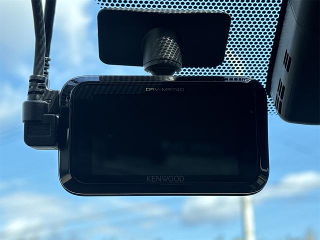 �O��h���C�u���R�[�_�[�t�ł��B���Ȃ��̈��S�^�]����������L�^���܂��B