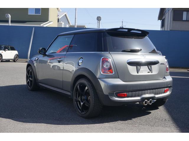 ＭＩＮＩ ＭＩＮＩ