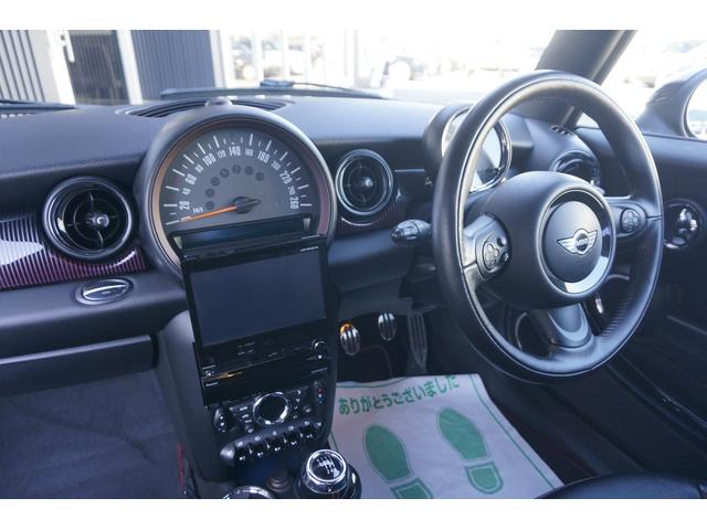 MINI クーパーS クラブマン ハンプトン 6MT ナビ ETC HIDライト キーレス シートヒーター オートクルーズコントロール アルミホイール 電動格納ミラー フロントリアフォグランプ アイドリングストップ(13枚目)