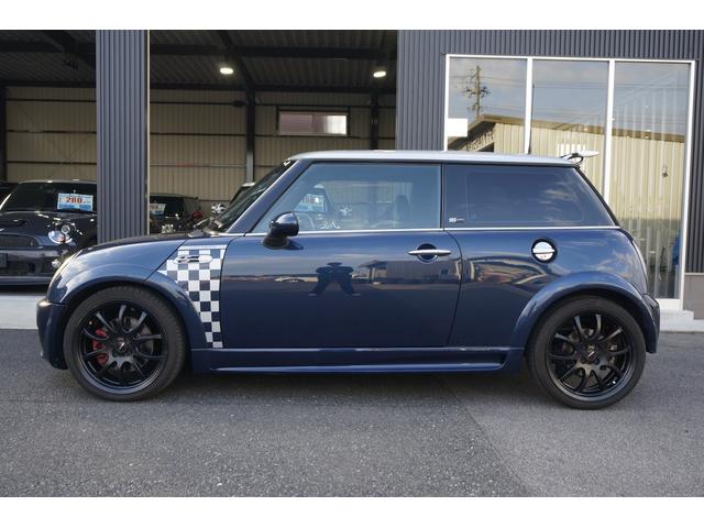 MINI クーパーS チェックメイト JCWチューニングキット MT車 ルーフ張り替済み 電動格納ミラー フロントリアフォグランプ HIDヘッドライト 車検整備付(7枚目)