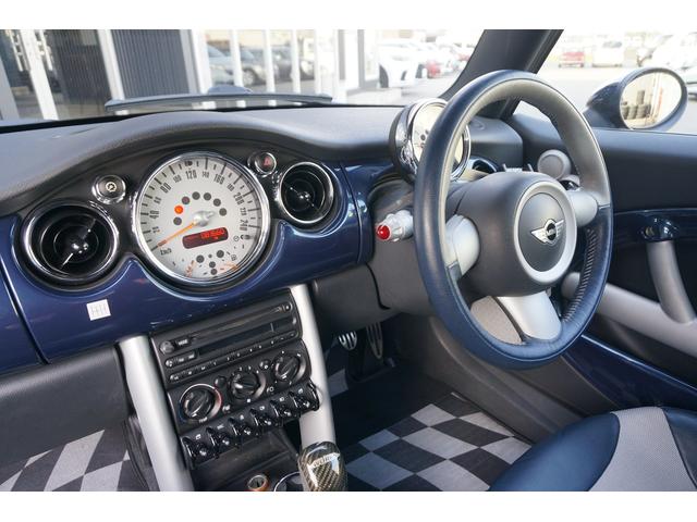 MINI クーパーS チェックメイト JCWチューニングキット MT車 ルーフ張り替済み 電動格納ミラー フロントリアフォグランプ HIDヘッドライト 車検整備付(12枚目)