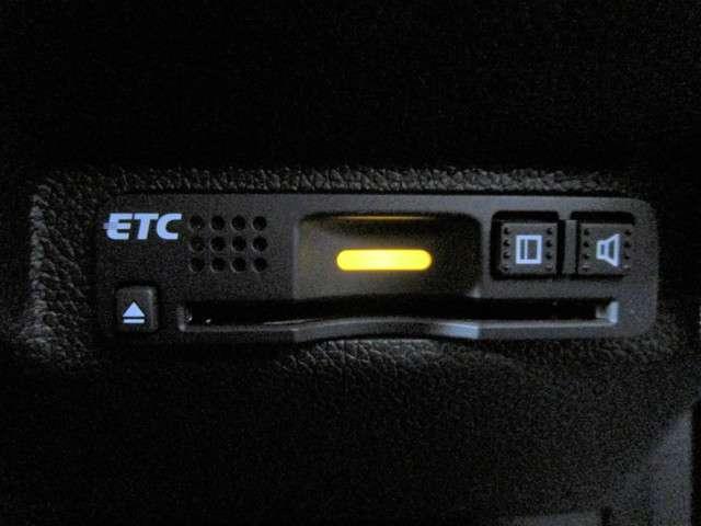 G・ホンダセンシング 純正SDナビフルセグTV DVD再生可能 ブルートゥース バックカメラ ETC ワンオーナー LEDオートライト スマートキー ホンダセンシング 両側電動スライドドア ハーフレザー(11枚目)