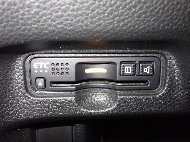 Ｎ－ＢＯＸカスタム Ｇ・Ｌホンダセンシング　社外ＨＤＤナビ　フルセグＴＶ　ＣＤ＆ＤＶＤ再生　ブルートゥース　バックカメラ　ＥＴＣ車載器　両側電動スライドドア　ベンチシート　ＬＥＤオートライト　ドラレコ　ワンオーナー　スマートキー（10枚目）