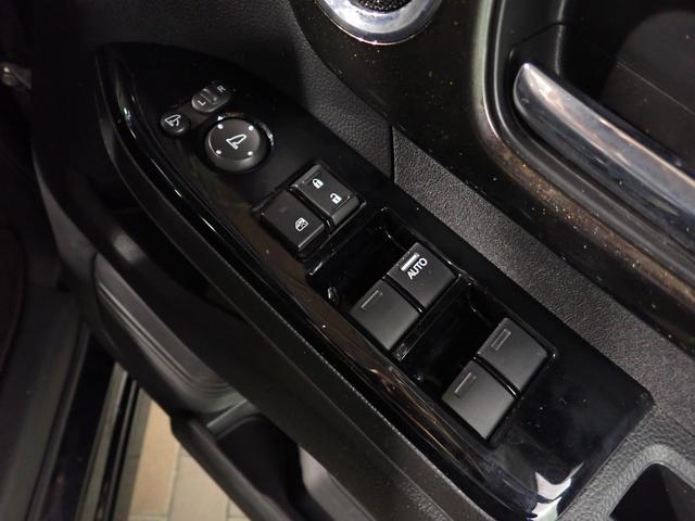 Ｎ－ＢＯＸカスタム Ｇ・Ｌホンダセンシング　社外ＨＤＤナビ　フルセグＴＶ　ＣＤ＆ＤＶＤ再生　ブルートゥース　バックカメラ　ＥＴＣ車載器　両側電動スライドドア　ベンチシート　ＬＥＤオートライト　ドラレコ　ワンオーナー　スマートキー（17枚目）