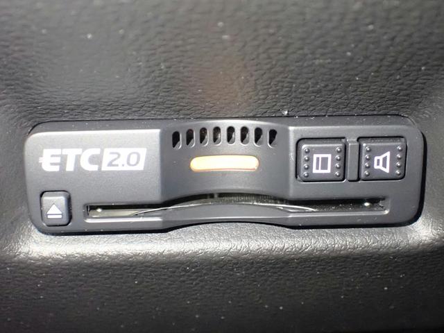 フィット e:HEVクロスター ホンダコネクト9インチDPナビ フルセグTV ブルートゥース バックカメラ ETC2.0 LEDオートライト ワンオーナー 禁煙車 ルーフレール パーキングセンサー ホンダセンシング 純正16AW(11枚目)