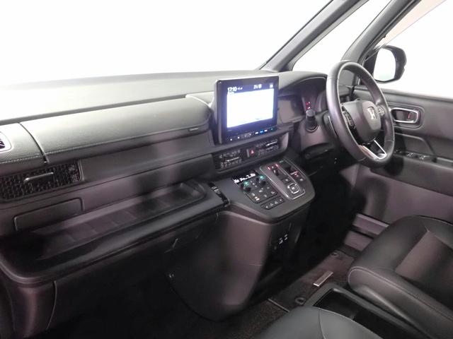 ステップワゴン ｅ：ＨＥＶスパーダ　ギャザズ９インチメモリーナビ　フルセグＴＶ　ＣＤ＆ＤＶＤ再生　ブルートゥース　バックカメラ　ＥＴＣ車載器　シートヒーター　ＬＥＤオートライト　両側電動スライドドア　ワンオーナー　禁煙車　Ｐゲート（26枚目）