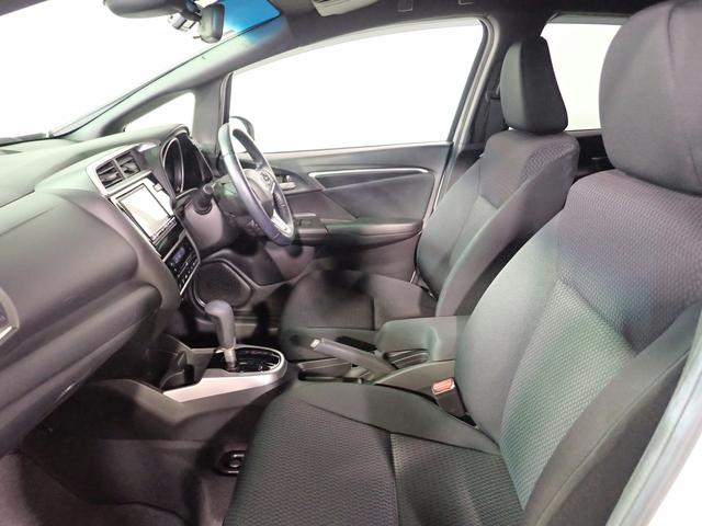 HONDA FIT 13G MODULO STYLE HONDA SENSING