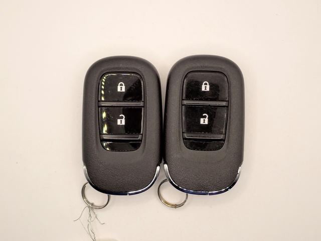 ヴェゼル e:HEVX・HuNTパッケージ ギャザズ9インチディスプレイナビ フルセグTV ブルートゥース Bカメラ ETC車載器 ワンオーナー LEDオートライト パーキングセンサー パドルシフト Hセンシング ルーフレール ハーフレザーS(9枚目)