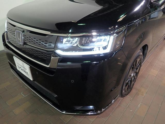 ステップワゴン e:HEVスパーダ ギャザズ9インチナビ フルセグTV CD&DVD再生 ブルートゥース バックカメラ 15.4型フリップダウンモニター 両側電動スライドドア シートヒーター LED ワンオーナー 禁煙車 スマートキー(30枚目)