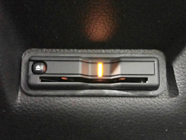 ステップワゴン e:HEVスパーダ ギャザズ11.4インチナビ フルセグTV DVD再生 ETC車載器 純正フリップモニター 全方位カメラ 両側電動スライドドア シートヒーター LEDオートライト F&Rドラレコ ワンオーナー 禁煙車(12枚目)