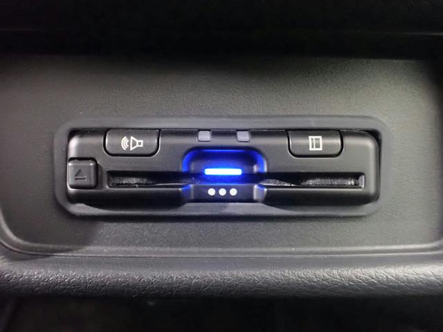 オデッセイハイブリッド e:HEVアブソルート・EX ギャザズ9インチナビ フルセグTV ブルートゥース 天吊りモニター 全方位モニター ETC車載器 両側電動スライドドア レザーシート Sヒーター LEDライト ワンオーナー 禁煙車 ドラレコ前後(12枚目)