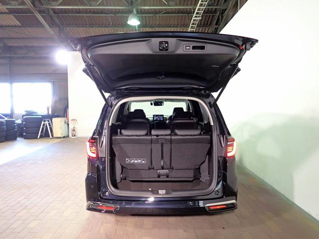 オデッセイハイブリッド e:HEVアブソルート・EX ギャザズ9インチナビ フルセグTV ブルートゥース 天吊りモニター 全方位モニター ETC車載器 両側電動スライドドア レザーシート Sヒーター LEDライト ワンオーナー 禁煙車 ドラレコ前後(29枚目)