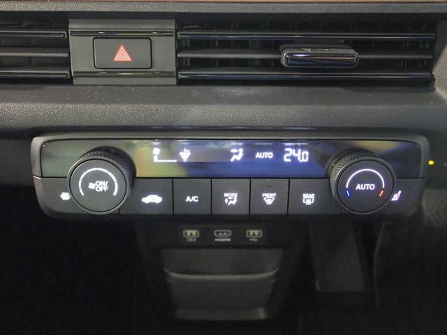 Honda e アドバンス HondaConectディスプレー フルセグTV ブルートゥース HDMI 全方位M シートヒーター Pセンサー LEDオートライト ワンオーナー 禁煙車 ETC2.0 サンルーフ ドラレコ前後(18枚目)