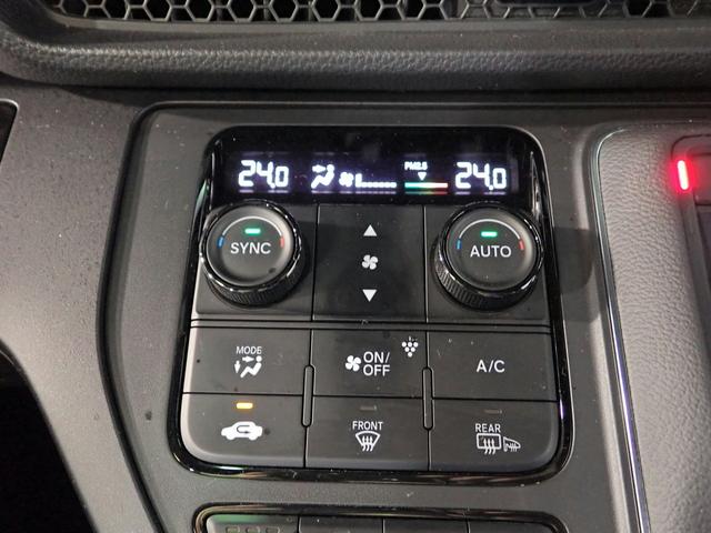 ステップワゴン e:HEVスパーダ ギャザズ9インチナビ フルセグTV CD&DVD再生 ブルートゥース バックカメラ ETC車載器 両側電動スライドドア シートヒーター LEDオートライト ワンオーナー ルーフコンソール Pセンサー(18枚目)