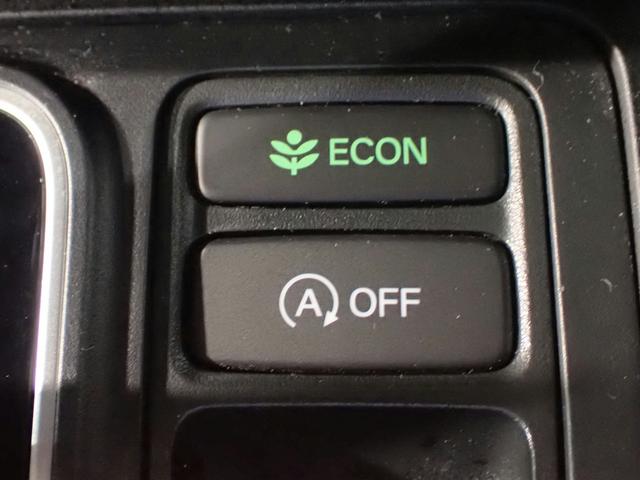 ステップワゴン スパーダ ギャザズ9インチナビ フルセグTV CD&DVD再生 ブルートゥース Bカメラ ETC車載器 パーキングセンサー 純正フリップモニター 両側電動スライドドア Sヒーター LED ワンオーナー 禁煙車(17枚目)