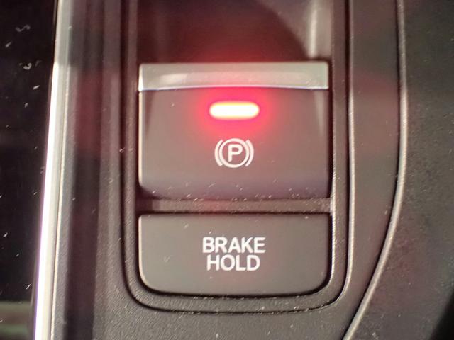 ステップワゴン スパーダ ギャザズ9インチナビ フルセグTV CD&DVD再生 ブルートゥース Bカメラ ETC車載器 パーキングセンサー 純正フリップモニター 両側電動スライドドア Sヒーター LED ワンオーナー 禁煙車(20枚目)