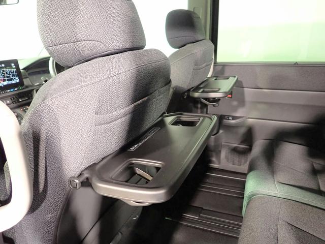 ステップワゴン e:HEVエアー ギャザズ9インチナビ フルセグTV CD&DVD再生 ブルートゥース Bカメラ ETC車載器 パーキングセンサー 両側電動スライドドア LEDオートライト ワンオーナー 禁煙車 ホンダセンシング(27枚目)