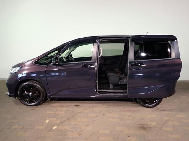 フリードハイブリッド ハイブリッド・Gブラックスタイル ギャザズメモリーナビ フルセグTV CD&DVD再生 ブルートゥース Bカメラ ETC車載器 両側電動スライド シートヒーター LEDオートライト ワンオーナー 禁煙車 ホンダセンシング スマートキー(33枚目)