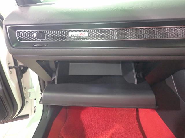 ◆東海地区最大級の展示場に自社整備工場完備で安心♪三重県でホンダ車をお探しならＵ−Ｓｅｌｅｃｔ鈴鹿へご用命ください♪お問い合わせは　ＴＥＬ　０５９−３７８−７７１７　へお気軽にお問い合わせください◆